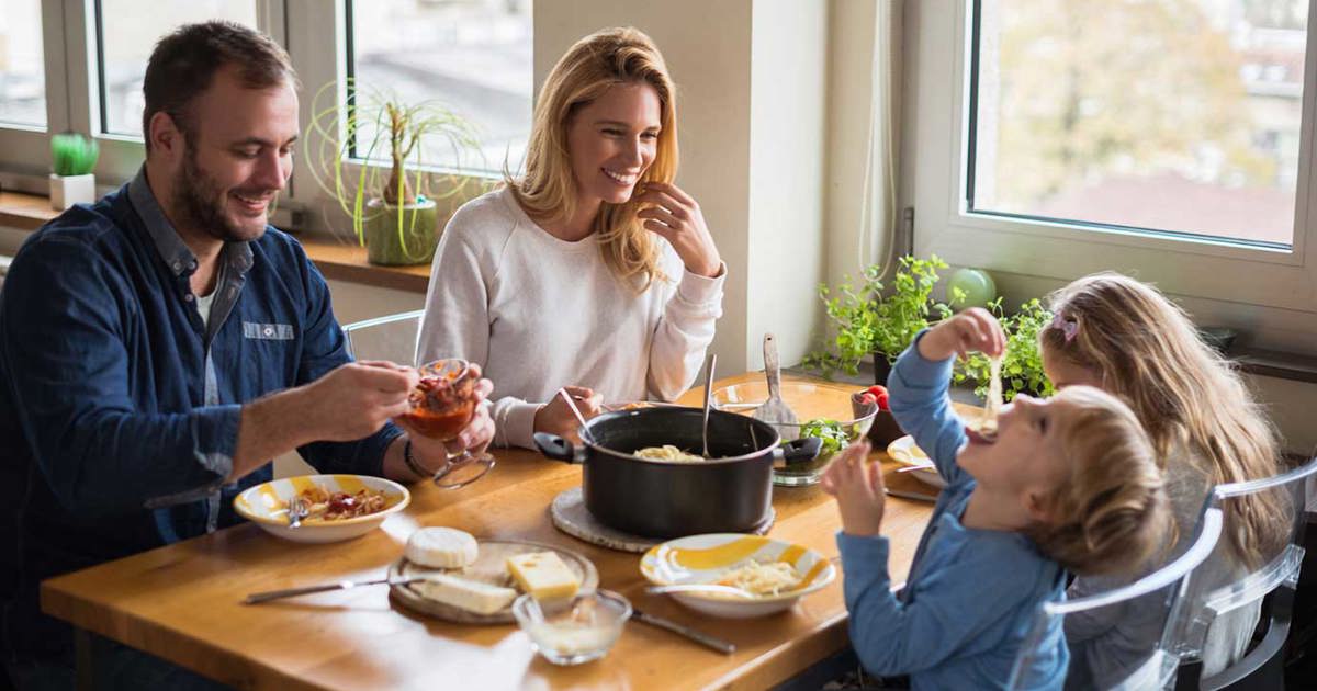 How to Teach Table Manners to Messy Kids Plenty