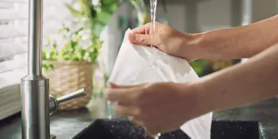 How to clean the bin properly — no matter how gross it is
