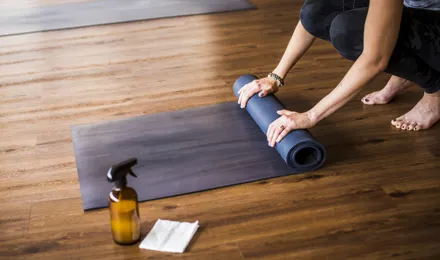 Make your own all-natural, homemade yoga mat cleaner